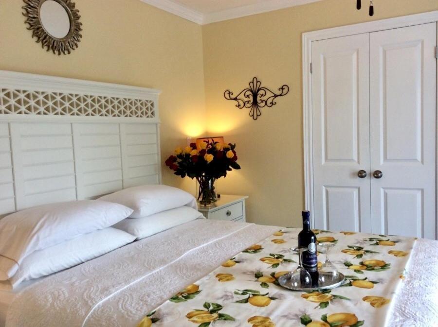 Via Veneto - Old Town Bed & Breakfast Niagara-on-the-Lake Ruang foto